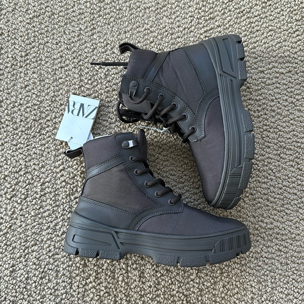Zara kids boots size 2 (33) New with tags